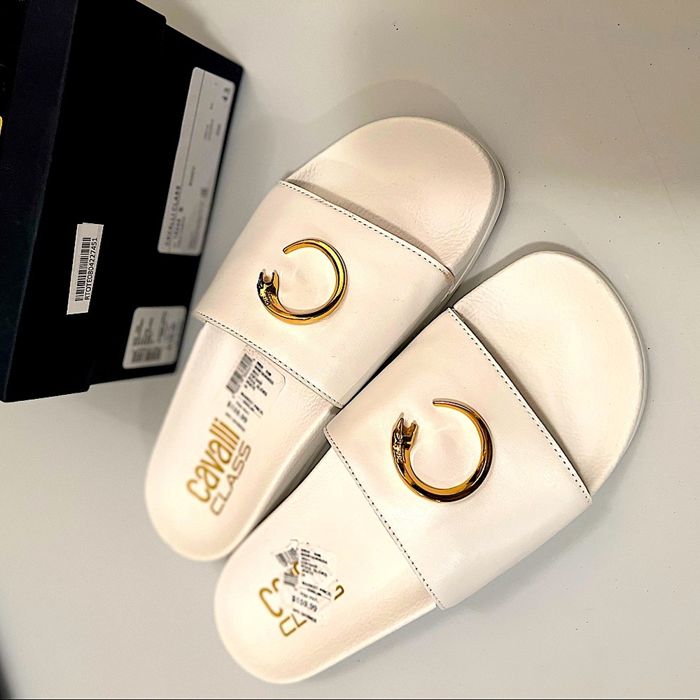 Brand new Roberto Cavalli Men’s Slides. Size 10